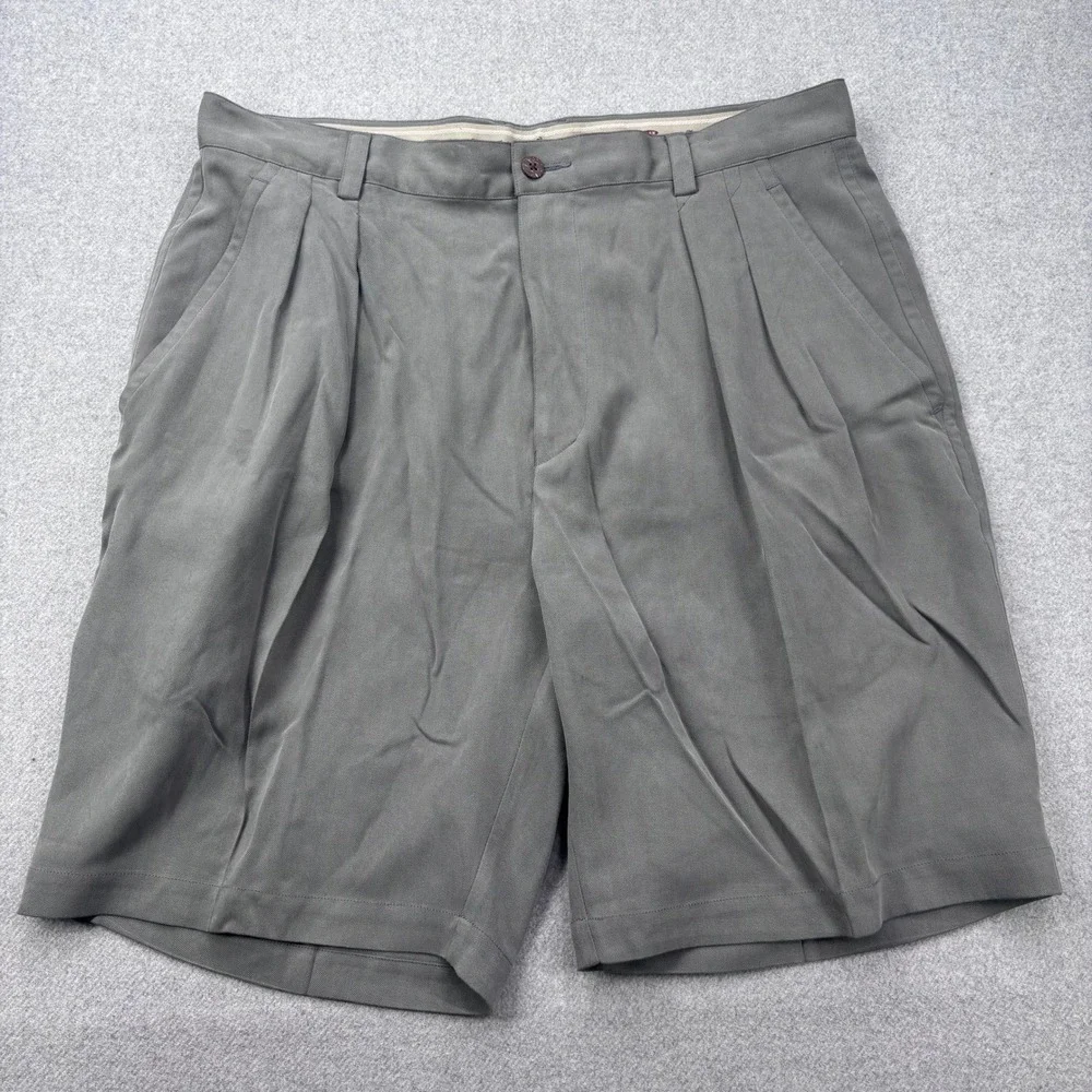 Tommy Bahama Shorts Mens 35 Gray 100% Silk‎ Pleated Herringbone Luxury *FLAW